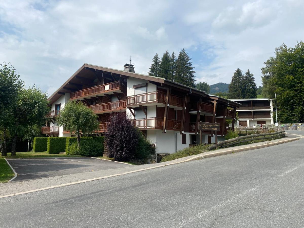 Chaleureux Appartement Renove Ambiance Chalet Praz-sur-Arly Bagian luar foto